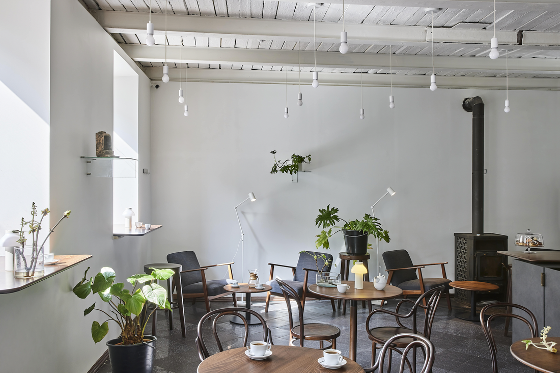 Pirmoji Coffee spells kurta siekiant išlaikyti senamiesčio dvasią